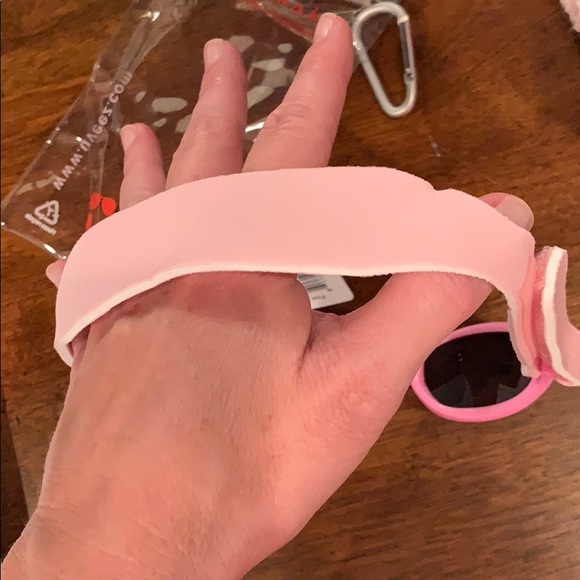 NWT- baby sunglasses! - Picture 3 of 3